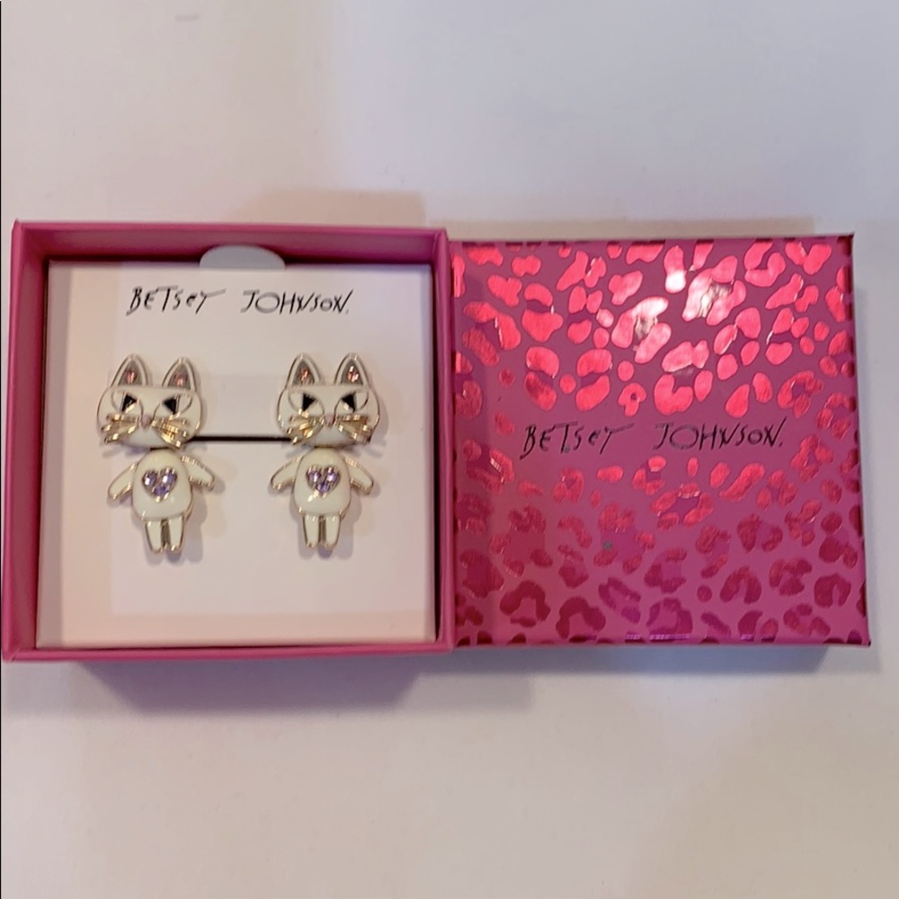 NWT Betsey Johnson Kitty Pierced earrings